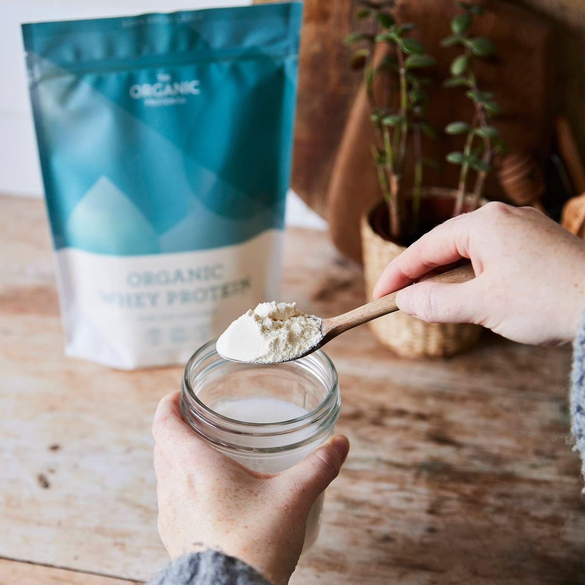 The Organic Protein Co. - Pure Unflavoured Organic Whey Protein Powder | SOYA & Gluten Free w