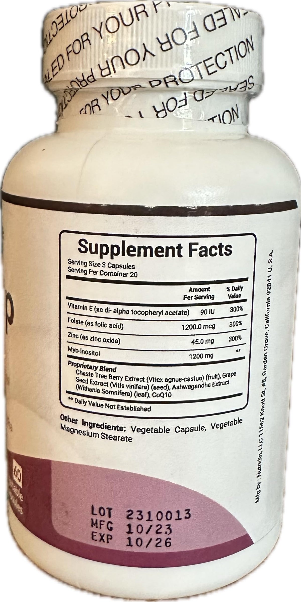 OvuHelp Fertility For Women combines optimum composition of world-renowned herbs, nutrients